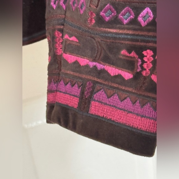 Peter Nygard Pink and Brown Blazer - Picture 4 of 14